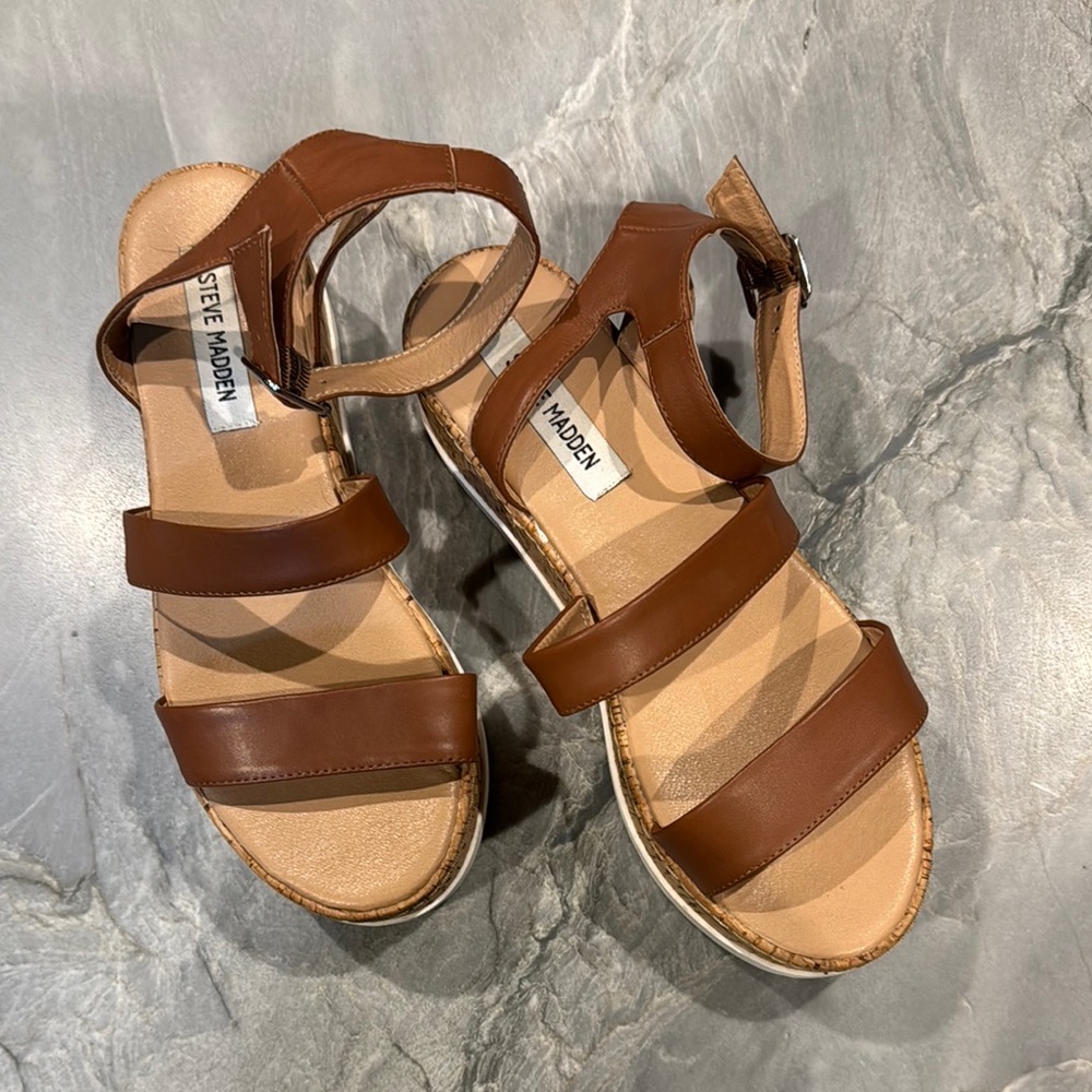 Steve Madden Faith Brown Leather Sandals with Multi-Strap Design
